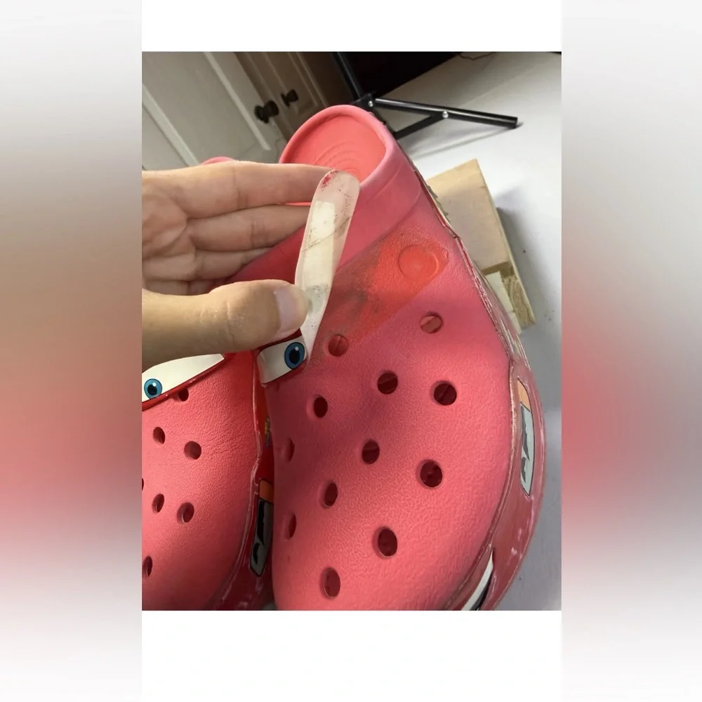 USED Crocs Classic Clog Lightning McQueen Red Men's Size 11 extremely used